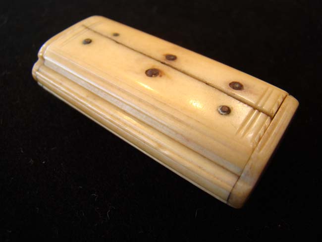 A 19th century sailor-made bone snuffbox inscribed "Acushnet-Nantucket" circa 1840-1850